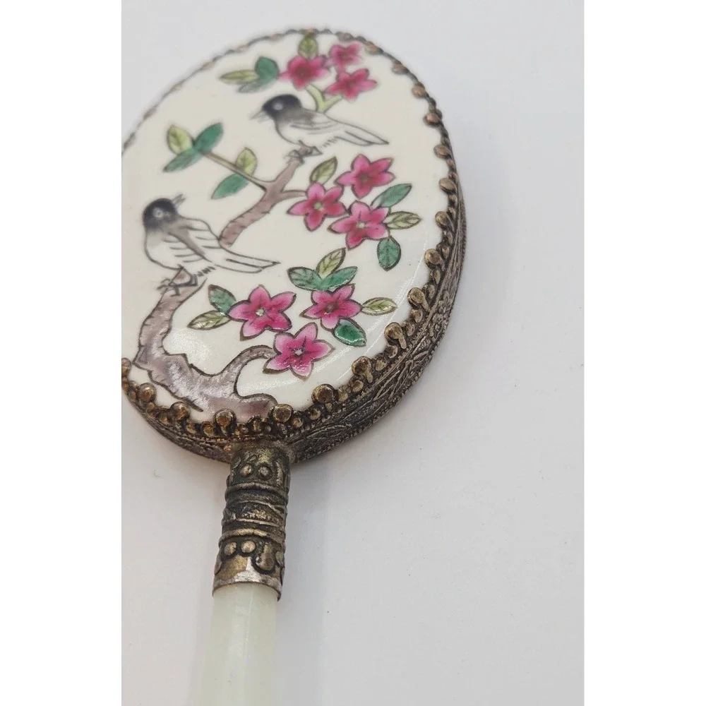 N/A vintage hand